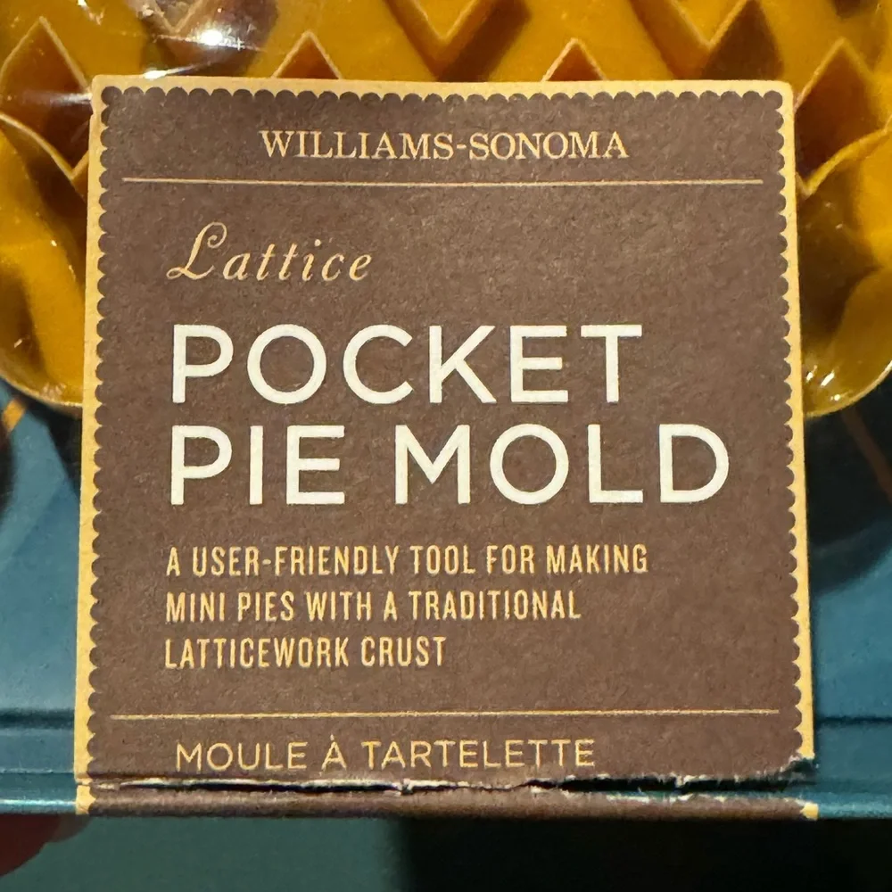 Williams-Sonoma Lattice Pocket Pie Mold Mini Hand Pies With Recipe Easy Fun